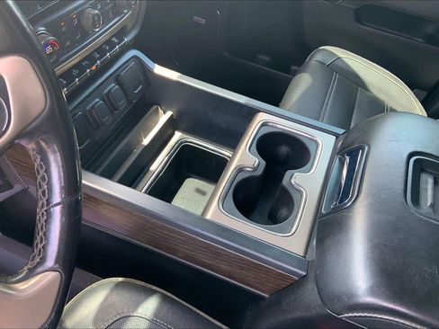 Used 2017 GMC Sierra 3500 Denali w/ Duramax Plus Package AWD/4WD image 16