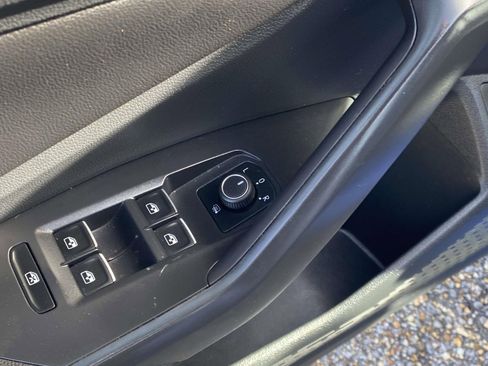 Used 2024 Volkswagen Jetta S image 15