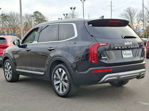 Used 2022 Kia Telluride S image 3