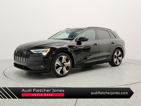 Used 2023 Audi e-tron Premium Plus w/ Premium Plus Package AWD/4WD image 1