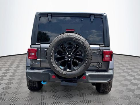 Used 2023 Jeep Wrangler Unlimited Sahara AWD/4WD image 7