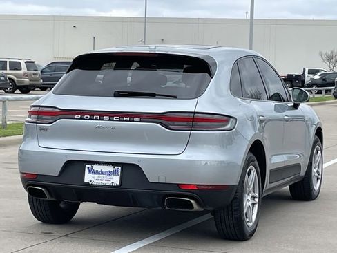 Used 2021 Porsche Macan Base image 4