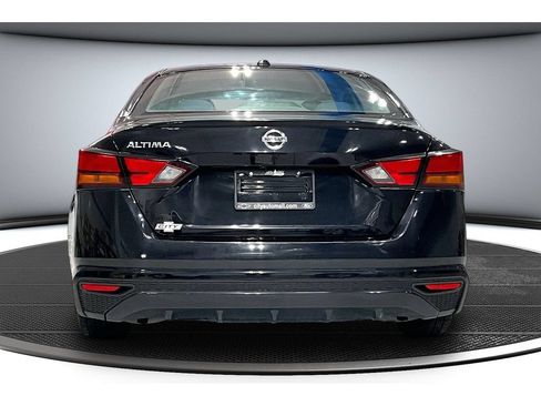 Used 2019 Nissan Altima 2.5 S FWD image 6