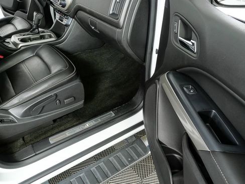 Used 2018 GMC Canyon Denali image 23