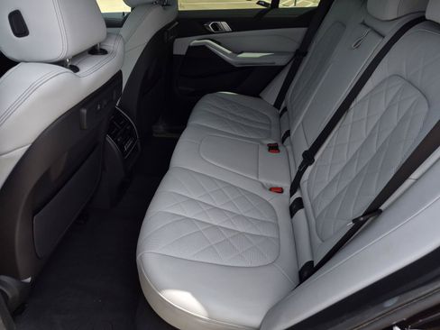 Used 2023 BMW X5 sDrive40i w/ Premium Package RWD image 16