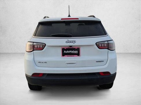 New 2026 Jeep Compass Latitude image 8