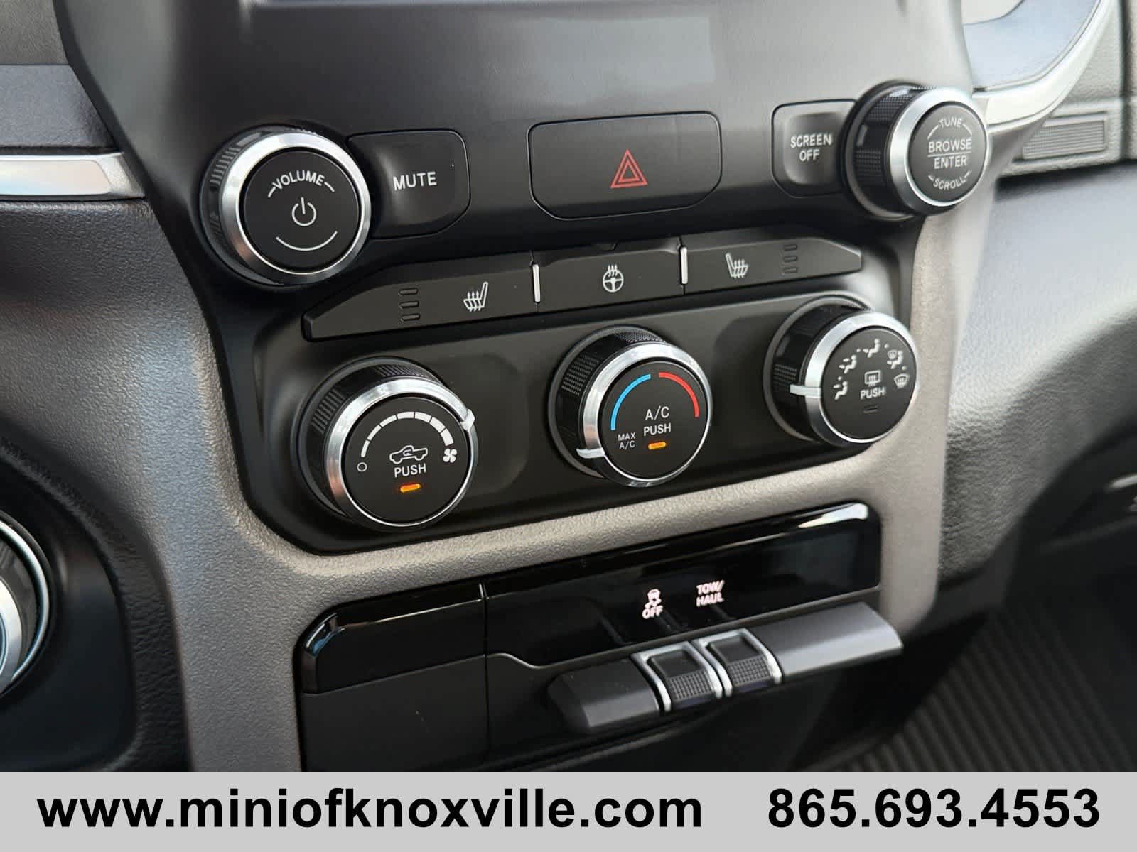 Used 2023 RAM 1500 Big Horn AWD/4WD image 33