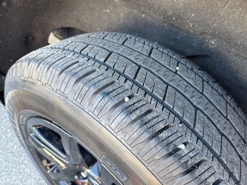 Used 2022 Chevrolet Silverado 1500 RST w/ Convenience Package II image 10