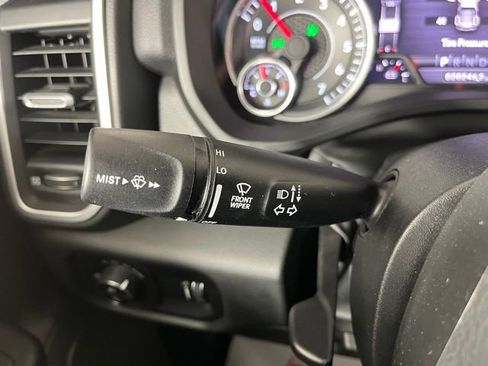 Used 2023 RAM 1500 Big Horn AWD/4WD image 19