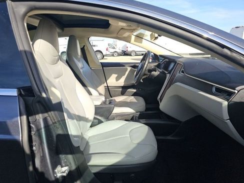 Used 2014 Tesla Model S 85 image 16