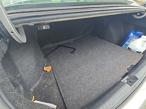 Used 2010 Honda Civic EX-L image 9