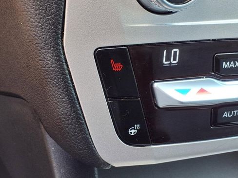 Used 2021 Ford Explorer XLT w/ XLT Sport Appearance Package image 31