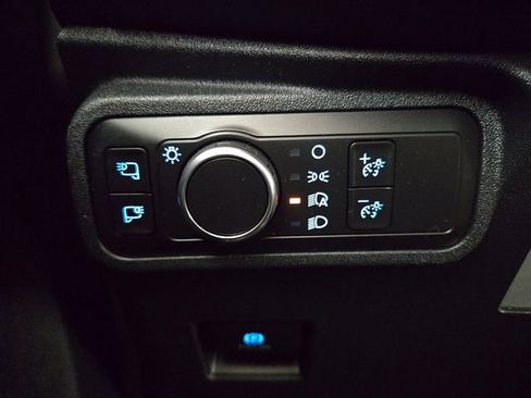 Used 2021 Ford Bronco First Edition AWD/4WD image 23