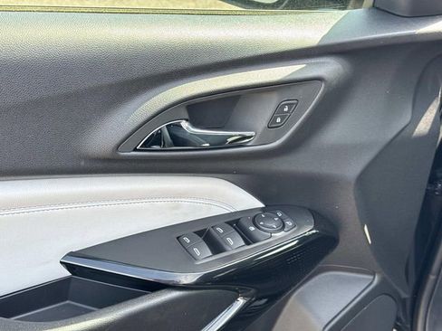 New 2026 Chevrolet Trax LT w/ Driver Confidence Package FWD image 21