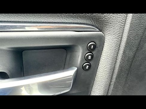 New 2026 RAM 3500 Laramie AWD/4WD image 19