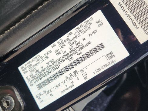 Used 2023 Ford F150 Raptor AWD/4WD image 35
