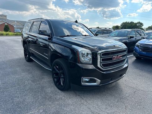 Used 2018 GMC Yukon SLE w/ SLE Value Package AWD/4WD image 6