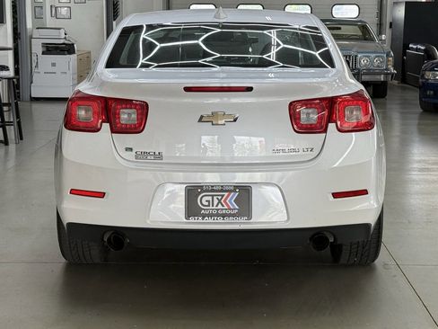 Used 2015 Chevrolet Malibu LTZ FWD image 3