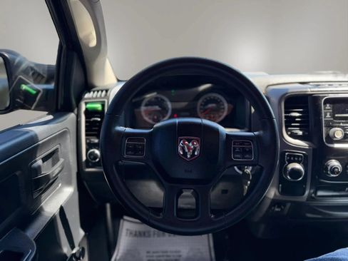 Used 2014 RAM 1500 Express RWD image 13