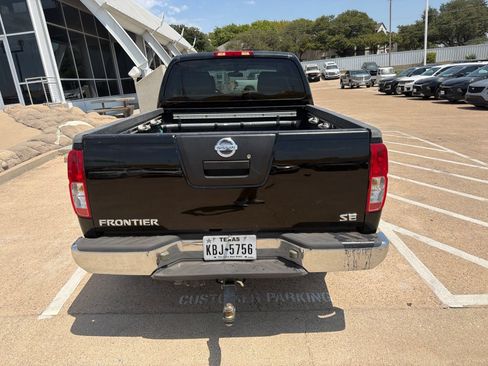 Used 2008 Nissan Frontier SE w/ SE Value Truck Pkg RWD image 3