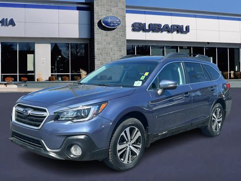 Used 2018 Subaru Outback 2.5i Limited AWD/4WD image 1