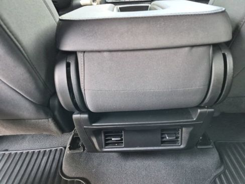 Used 2024 Chevrolet Silverado 2500 Custom w/ Custom Convenience Package RWD image 14