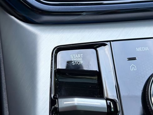 Used 2025 BMW X3 M50 image 29