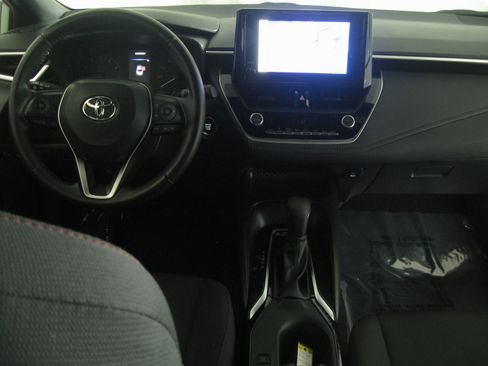 Certified 2023 Toyota Corolla SE image 2