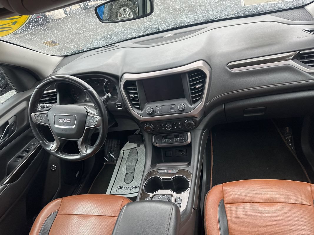 Used 2020 GMC Acadia AT4 w/ Driver Alert Package II AWD/4WD image 28