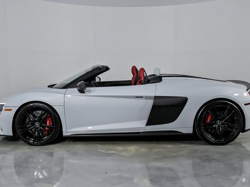 Used 2021 Audi R8 V10 performance image 8