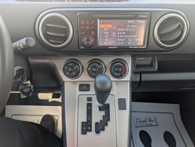 Used 2012 Scion xB FWD image 12
