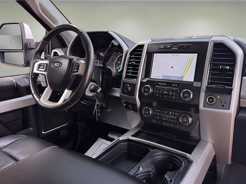 Used 2021 Ford F250 Lariat w/ Lariat Value Package image 11