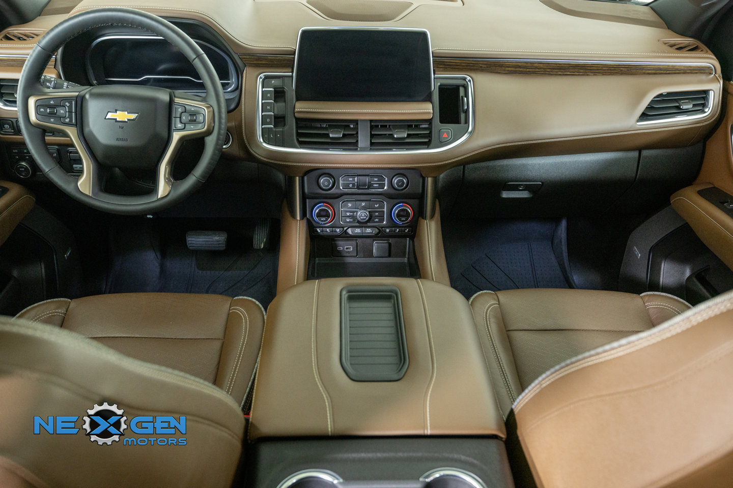 Used 2023 Chevrolet Tahoe High Country AWD/4WD image 33
