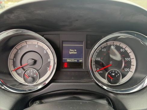Used 2018 Dodge Grand Caravan GT FWD image 18