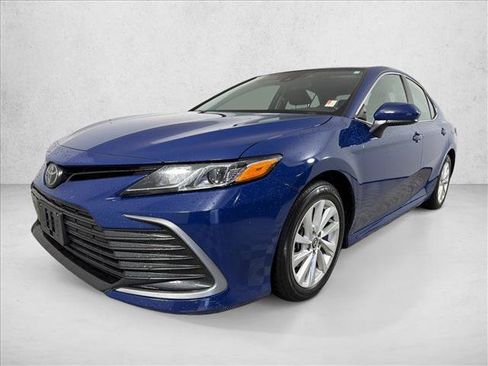 Used 2024 Toyota Camry LE FWD image 7