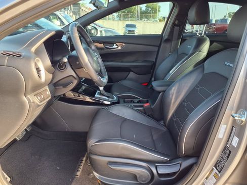 Used 2024 Kia Forte GT-Line FWD image 16
