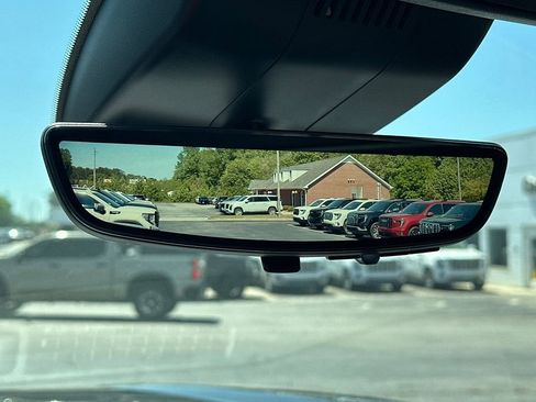 New 2026 GMC Sierra 1500 AT4 w/ AT4 Premium Package image 32