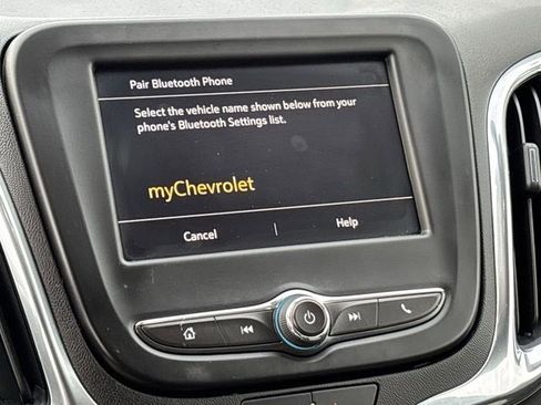 Used 2024 Chevrolet Equinox LS w/ LS Convenience Package image 16