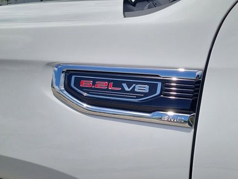 Certified 2025 GMC Sierra 1500 SLT w/ SLT Premium Plus Package AWD/4WD image 7