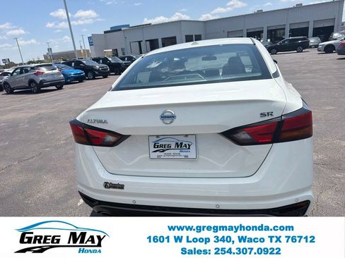 Used 2020 Nissan Altima 2.5 SR FWD image 4