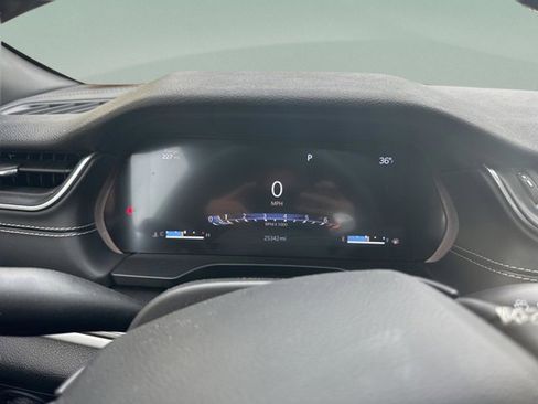 Certified 2023 Jeep Grand Cherokee L Laredo image 24