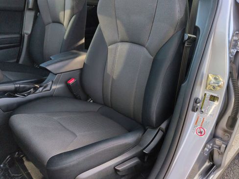 Used 2020 Subaru Crosstrek 2.0i image 17