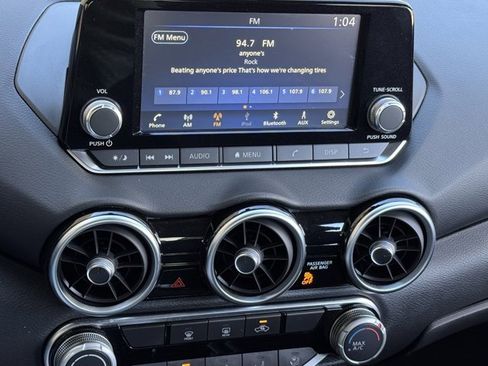 Used 2024 Nissan Sentra S image 25