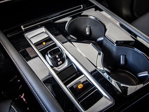 New 2026 Volkswagen Atlas Cross Sport SE image 36