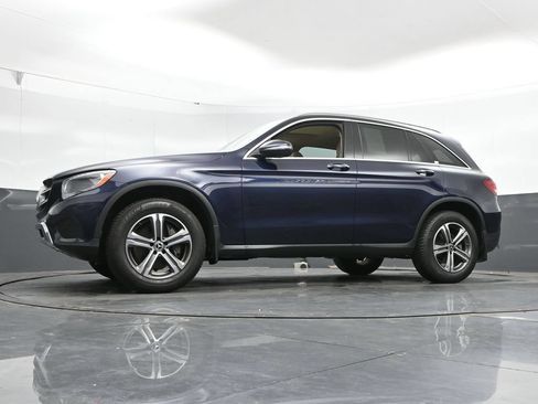 Used 2019 Mercedes-Benz GLC 300 4MATIC image 46