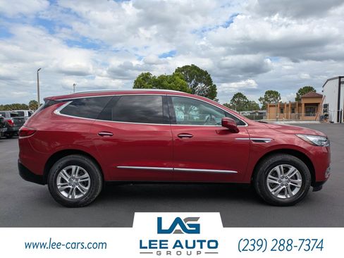 Used 2019 Buick Enclave Essence FWD image 2