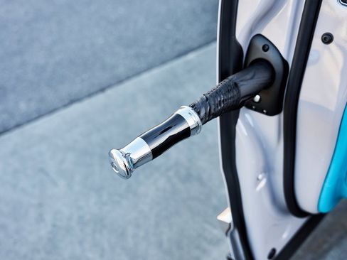 Used 2025 Rolls-Royce Cullinan image 27