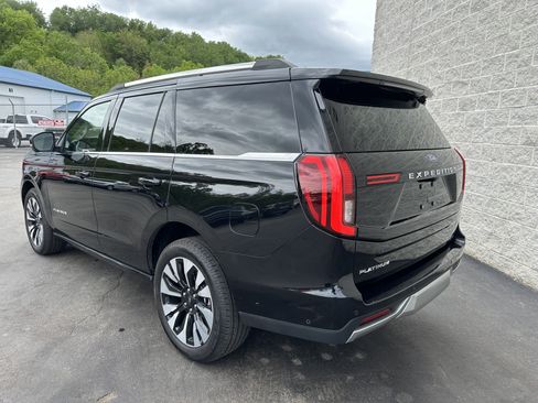 Certified 2025 Ford Expedition Platinum w/ Driver's Package AWD/4WD image 5