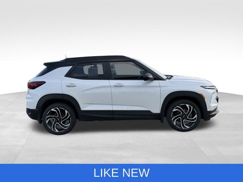 Used 2024 Chevrolet TrailBlazer RS AWD/4WD image 11