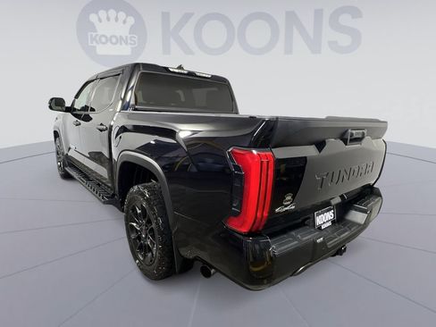 Used 2022 Toyota Tundra SR5 AWD/4WD image 8